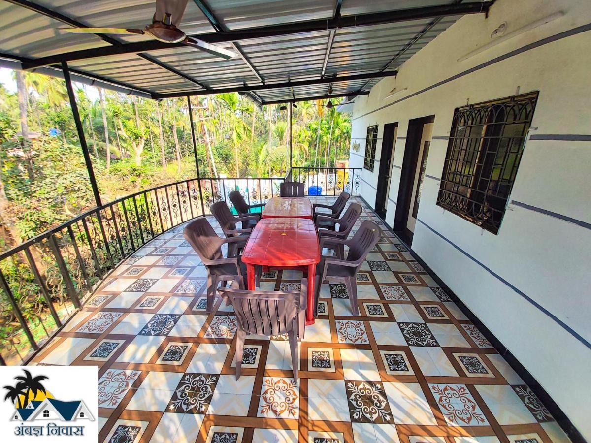 Rane Ambadnya Niwas Apartment นาโกน ภายนอก รูปภาพ