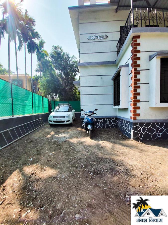 Rane Ambadnya Niwas Apartment นาโกน ภายนอก รูปภาพ