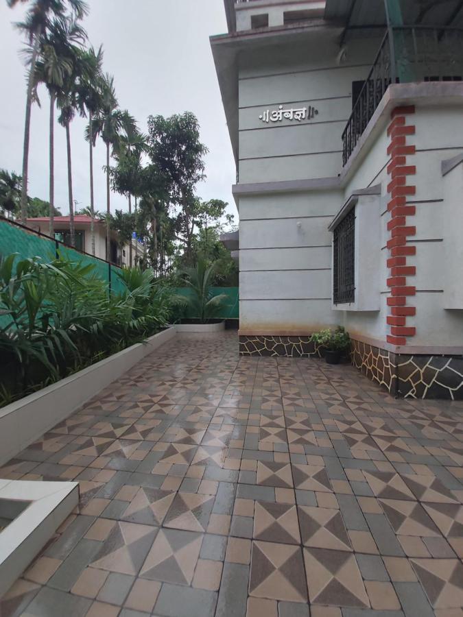 Rane Ambadnya Niwas Apartment นาโกน ภายนอก รูปภาพ